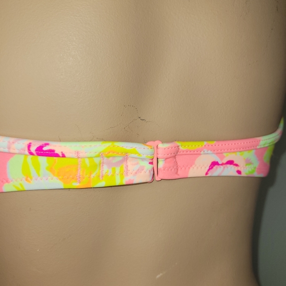 PINK VS MEDIUM NEW MEDIUM Removable Cups 2 Piece Flowerd Black SWIM SUIT - Picture 4 of 11